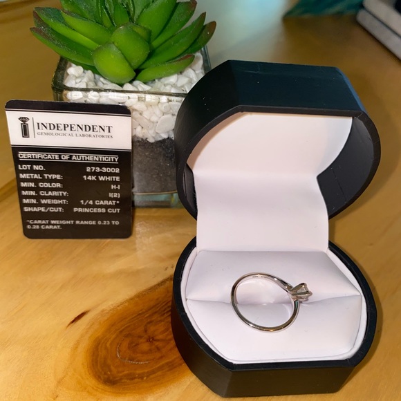 PRINCESS CUT SOLITAIRE DIAMOND 14K WHITE GOLD SIZE 6 RING 1/4 CARAT H-I … - Picture 6 of 12